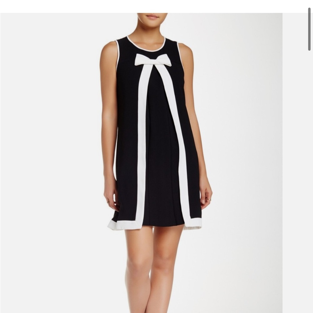 CeCe Cynthia Steffe Sleeveless Bow Trim Party Shift Dress
